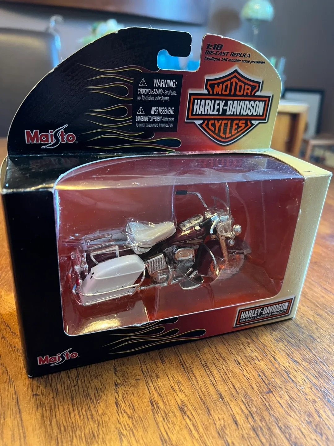 Harley Davidson Motorcycle Die-Cast Replica thumbnail