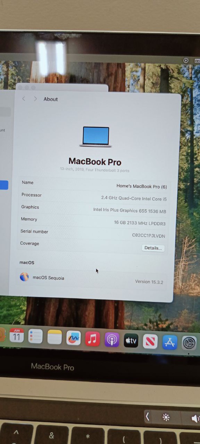 Apple MacBook Pro 13-inch Laptop - photo 3