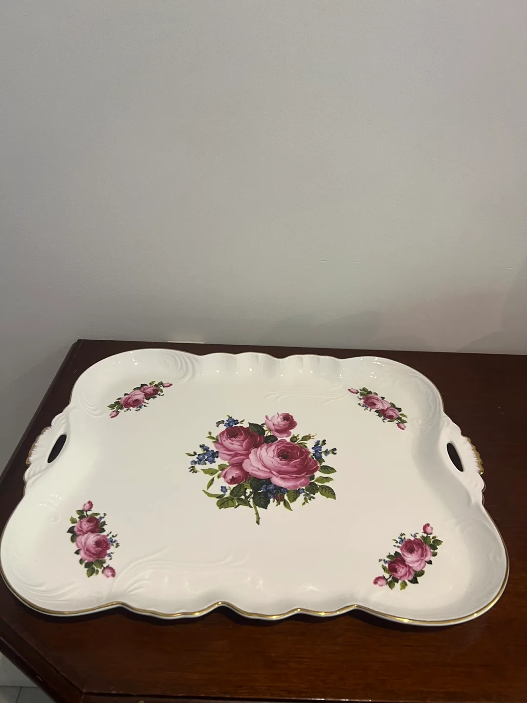 Floral Tea Set on Tray image indicator(5)