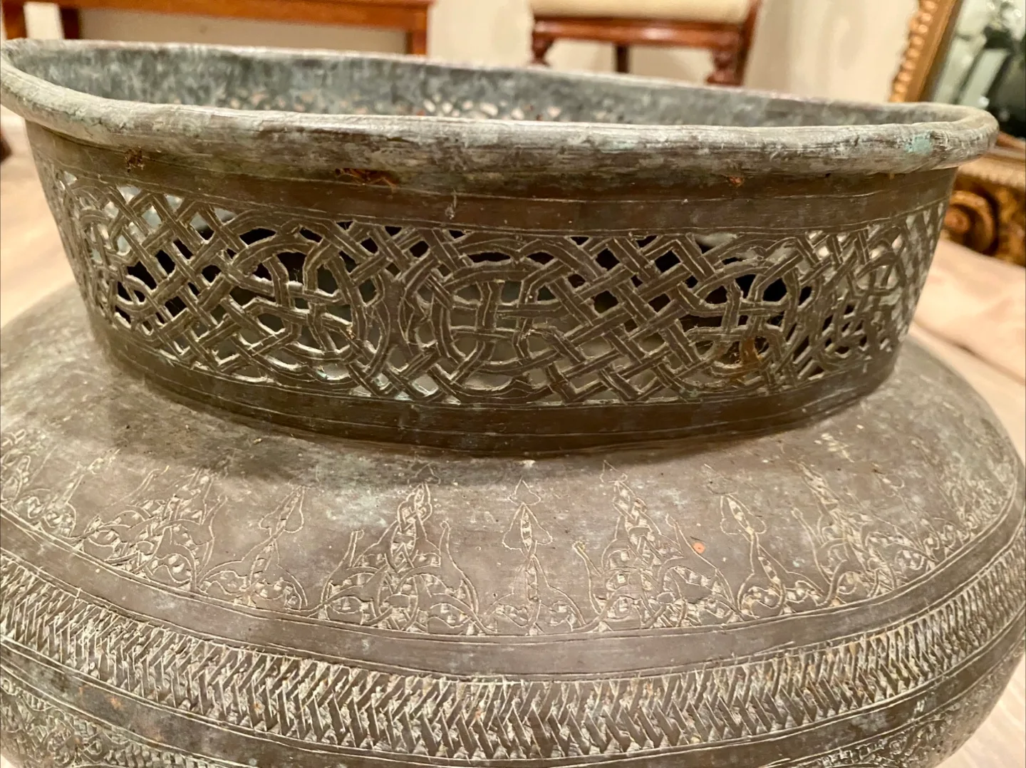 ⭐️Antique Persian solid COPPER engraved and pierced jardiniere image indicator(9)