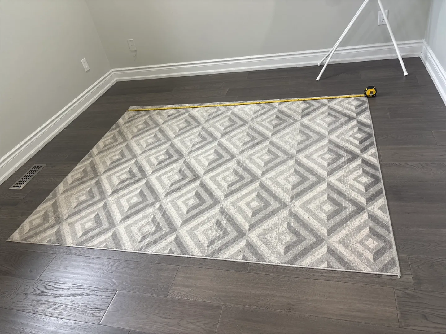 Geometric Grey Rug💚 image indicator(7)