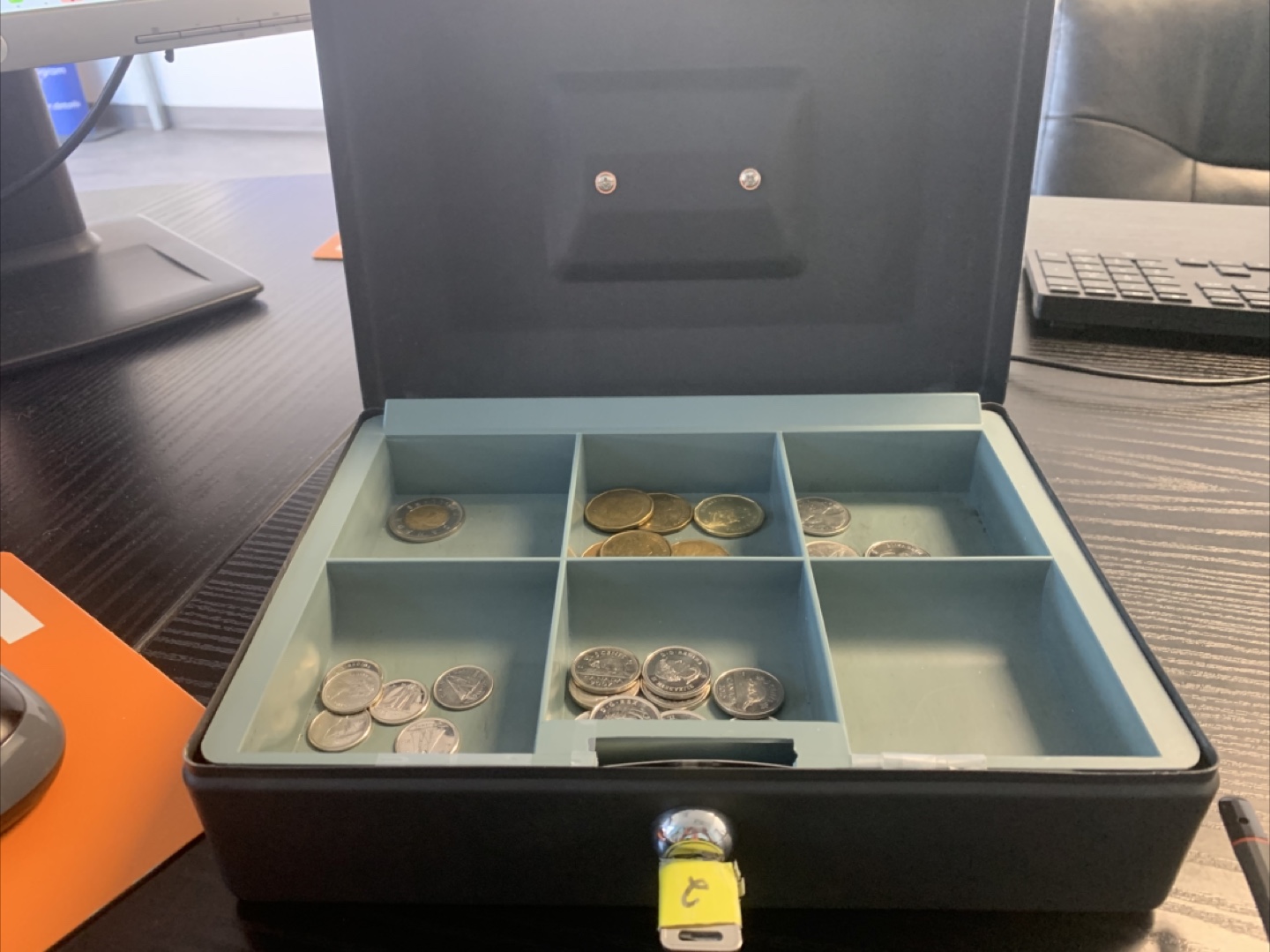 SentrySafe Cash Box with Tray - photo 5