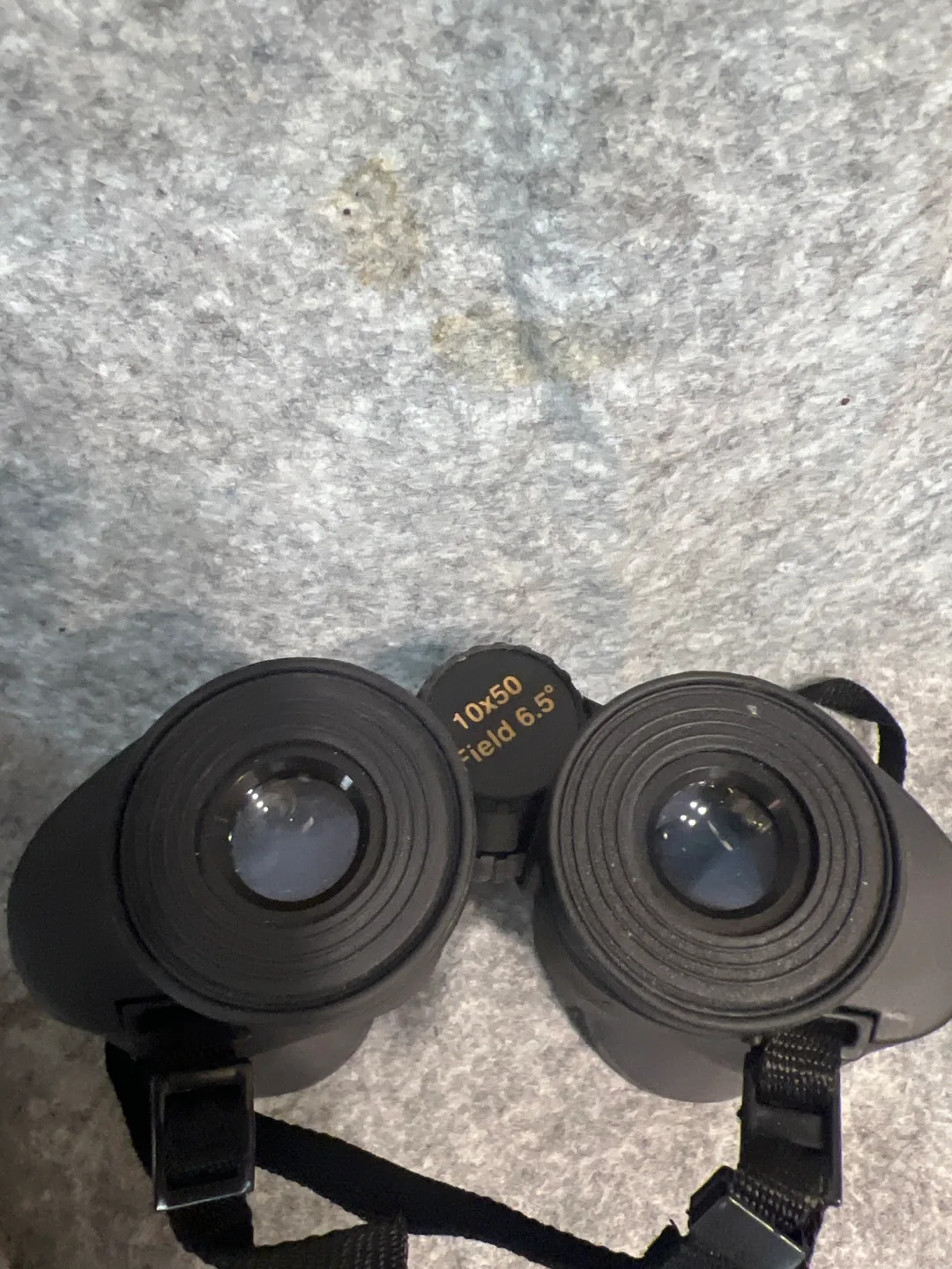 Optisan 10x50 Binoculars now with case and shoulder strap image indicator(2)