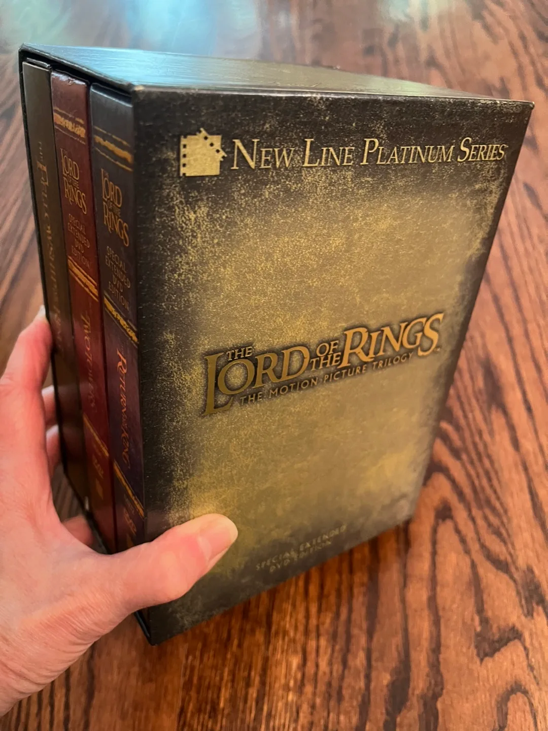 Lord of the Rings Motion Picture Trilogy DVD Collection image indicator(2)