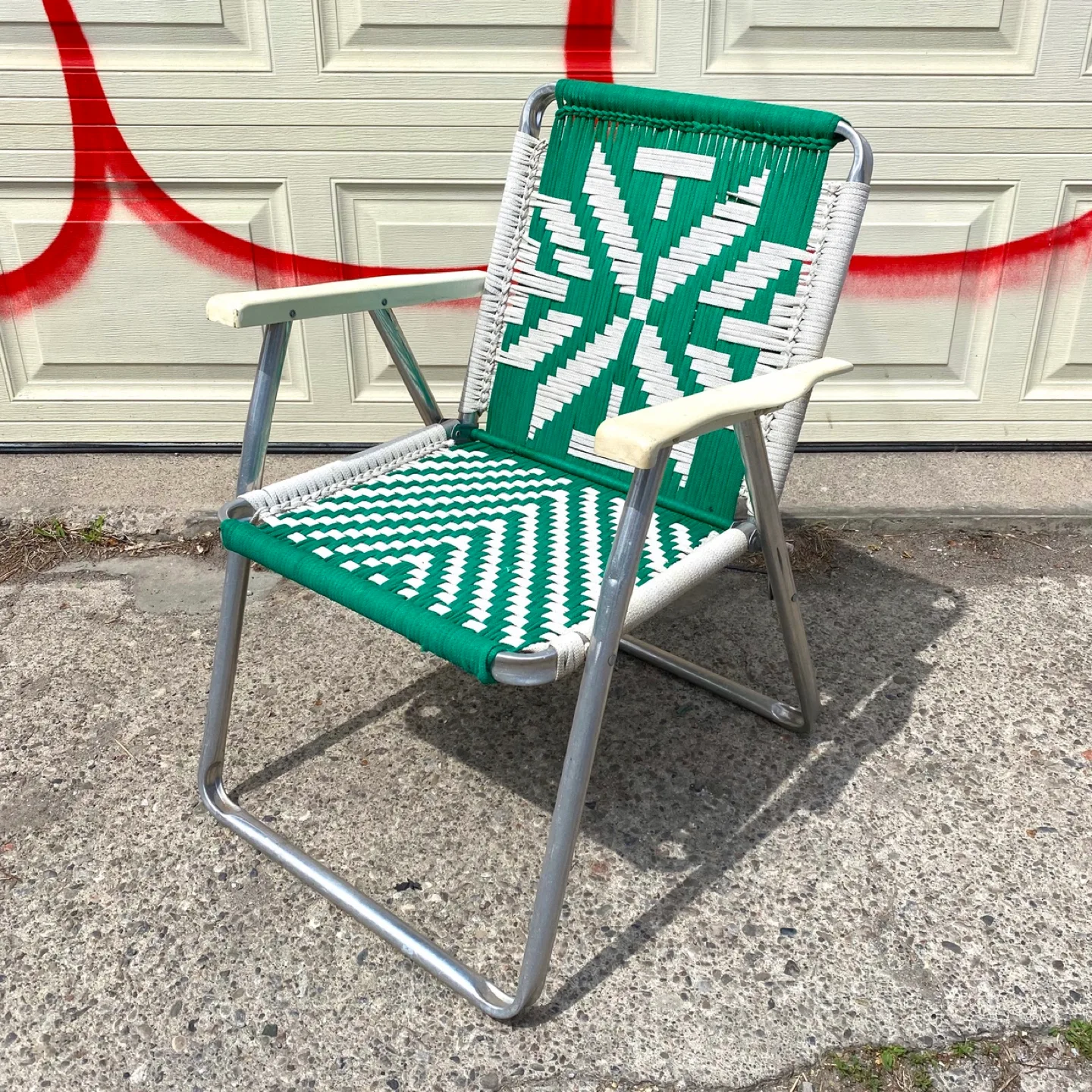 Vintage Folding Lawn Chair thumbnail
