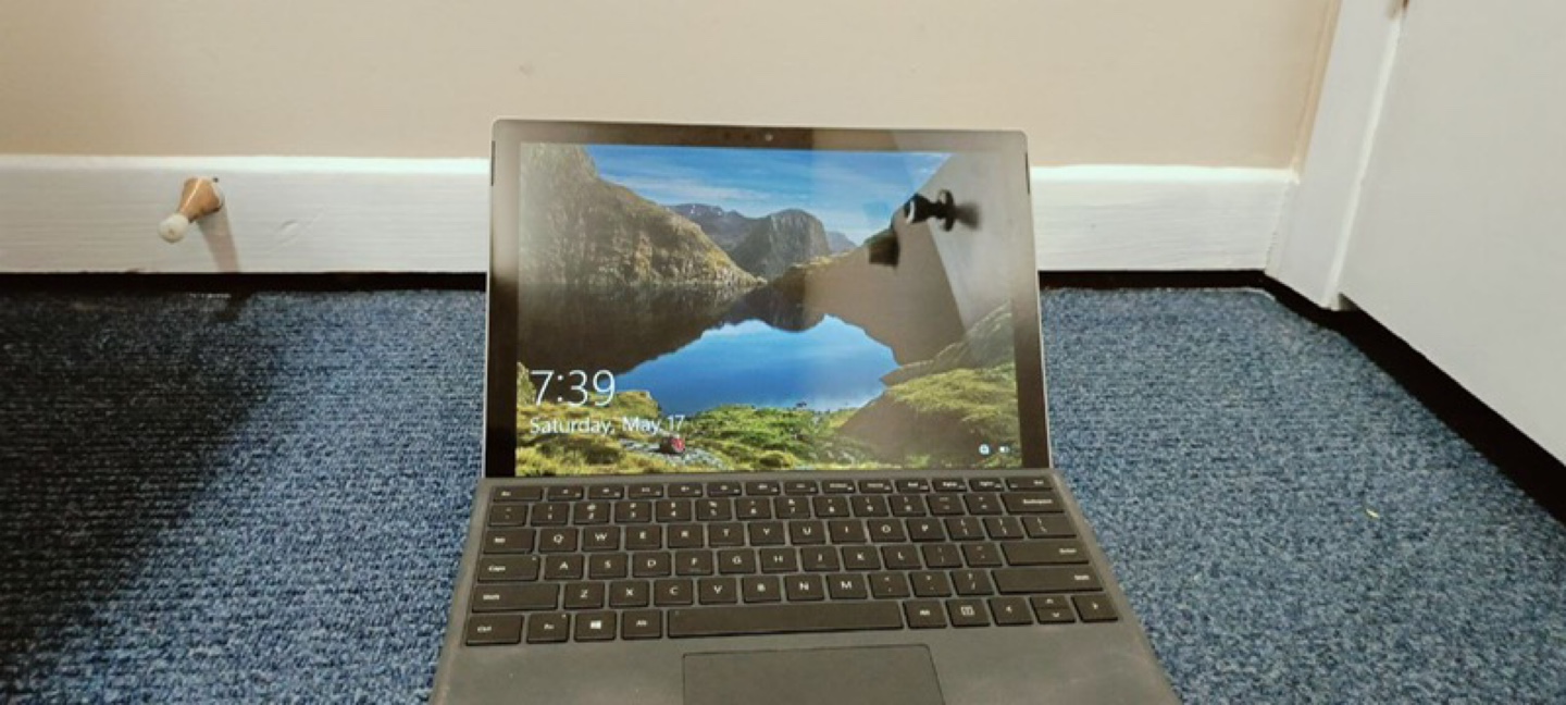 Surface Pro 6 – i7 + Keyboard & Charger – Excellent Condition!