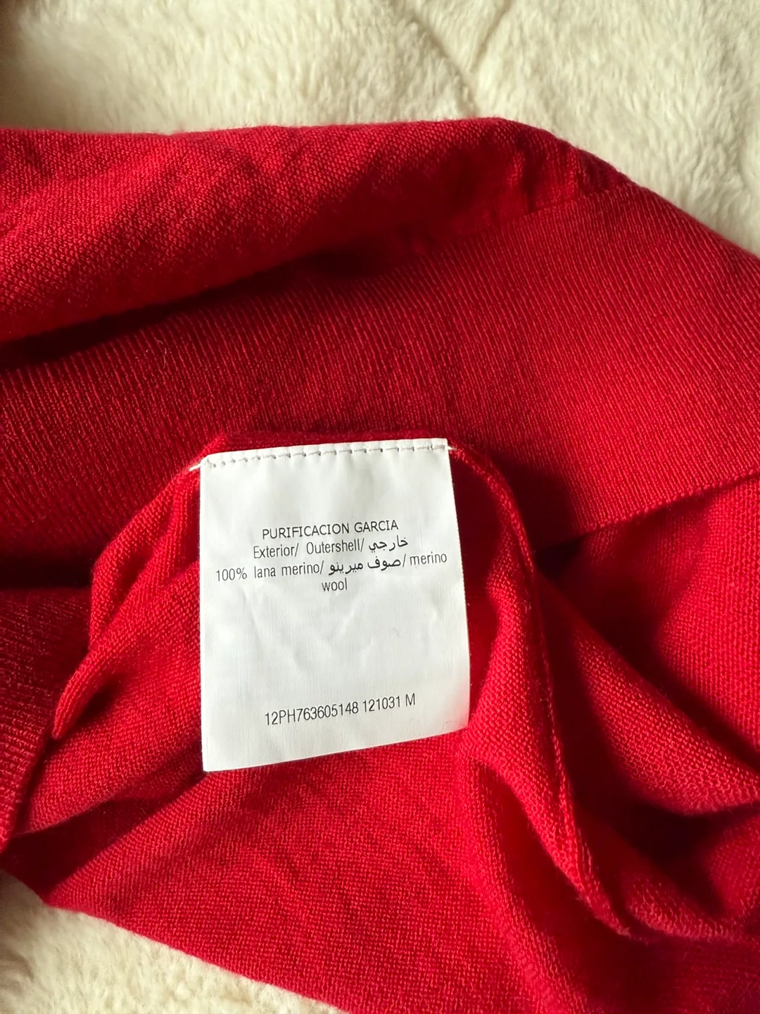 Purificacion Garcia Red Sweater 100% Merino wool. image indicator(4)