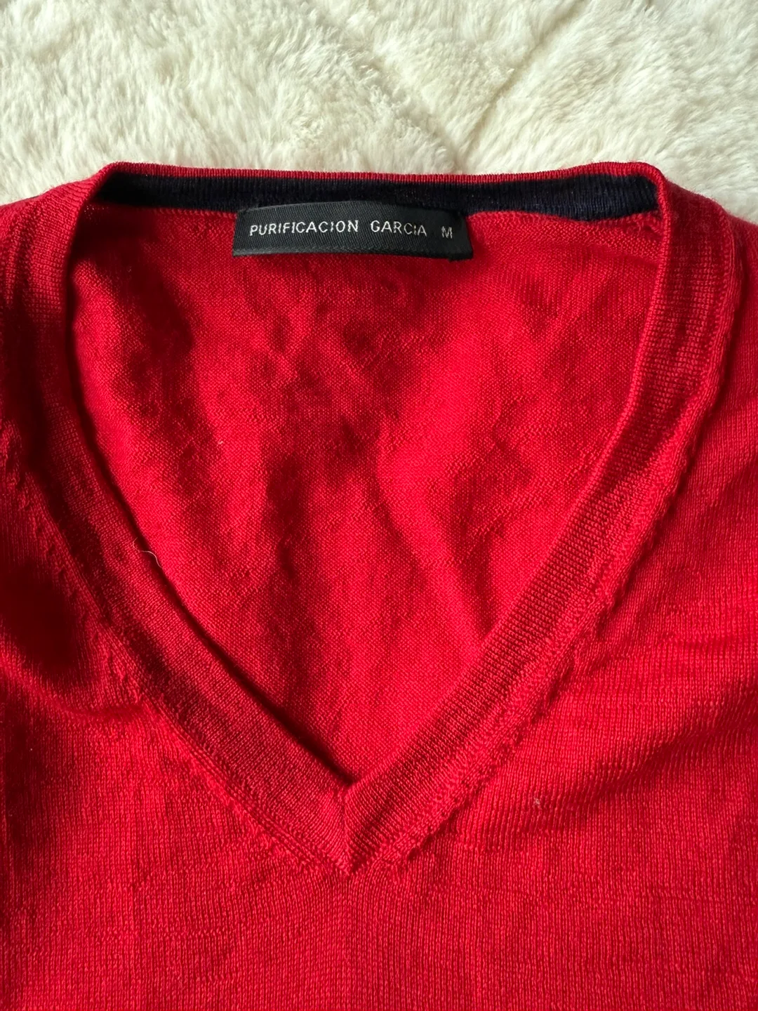 Purificacion Garcia Red Sweater 100% Merino wool. image indicator(2)