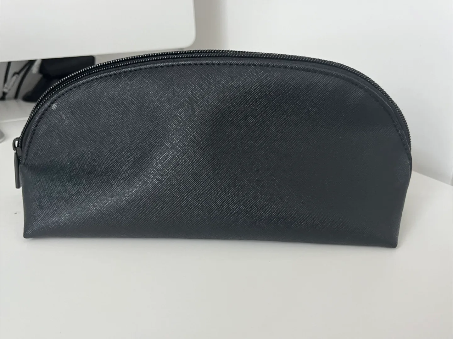 Morphe Black Makeup Bag image indicator(5)