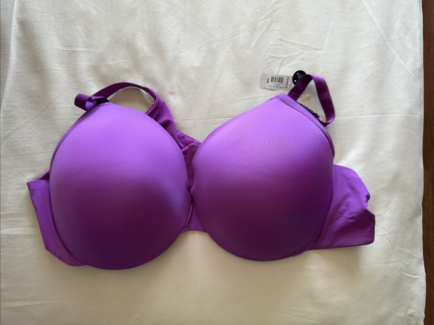 Torrid Amplify T-Shirt Push-Up Bra NEW NEVER USED