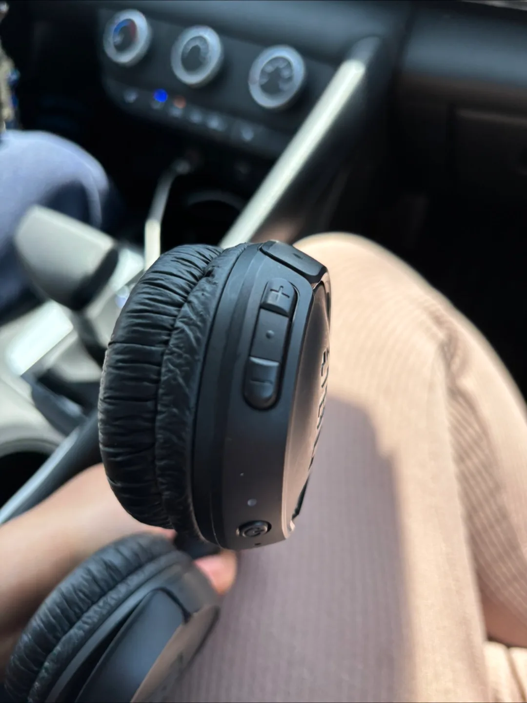 JBL TUNE 510 BT image indicator(3)