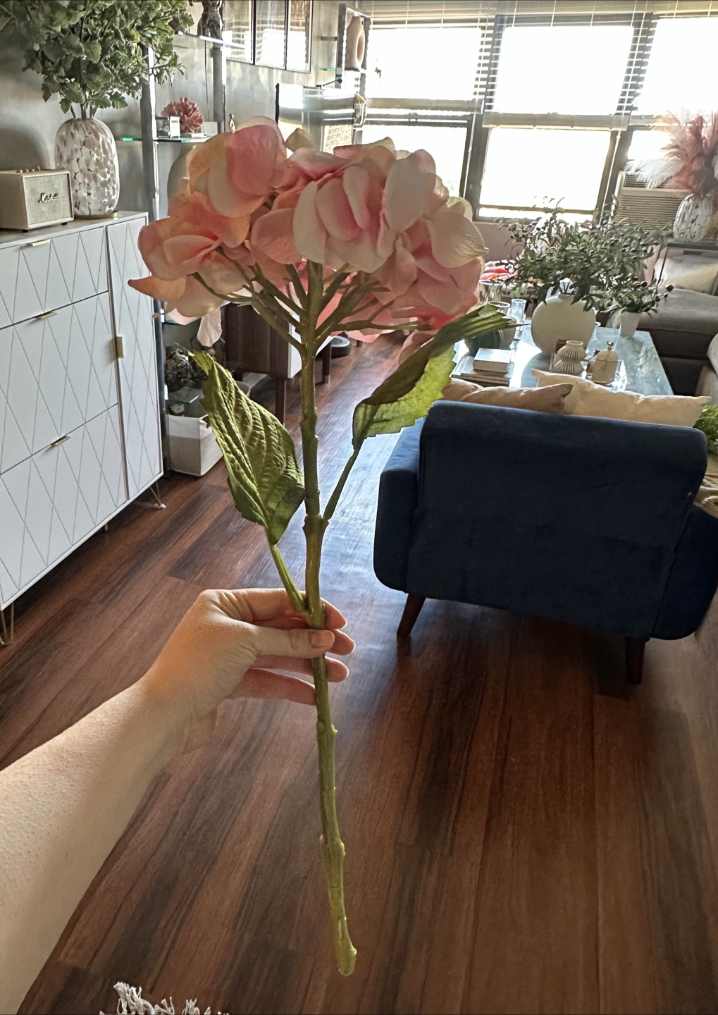 3 Large Long Stem Pink Faux Hydrangeas - photo 2