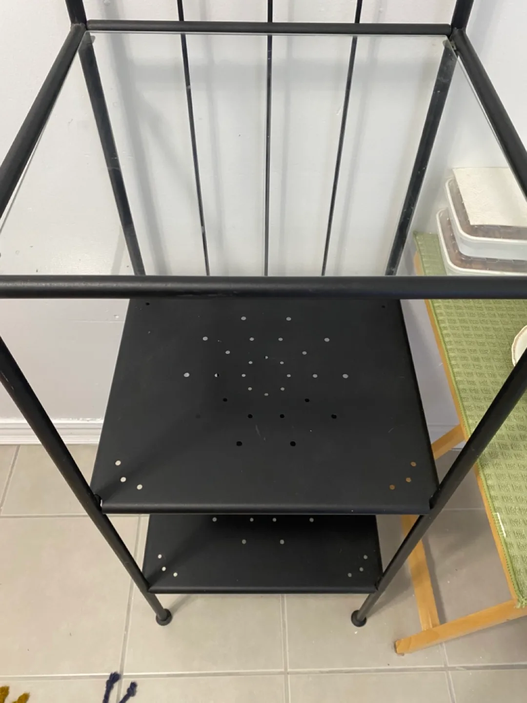 Metal and glass shelf image indicator(2)