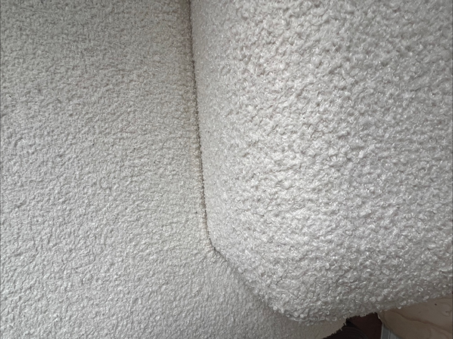 White Boucle Couch - photo 4