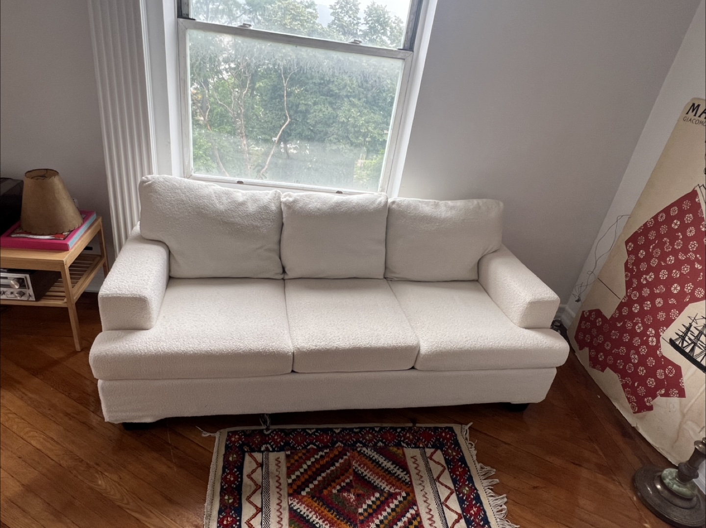White Boucle Couch - photo 2