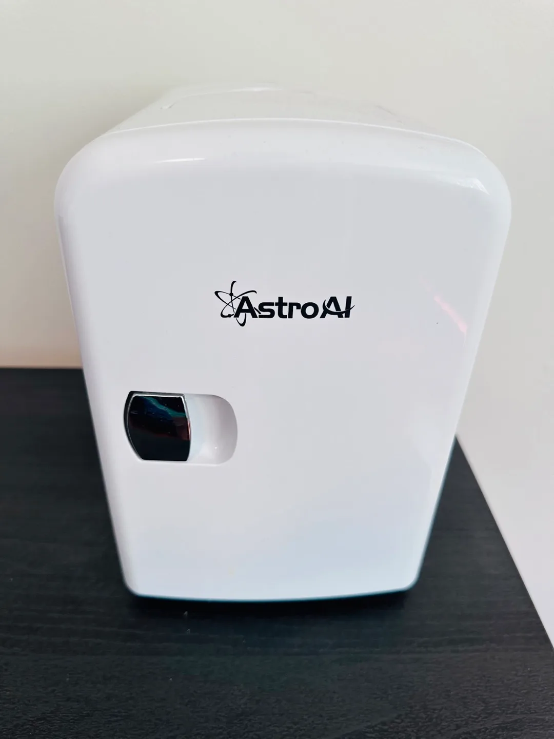AstroAI Mini Fridge thumbnail