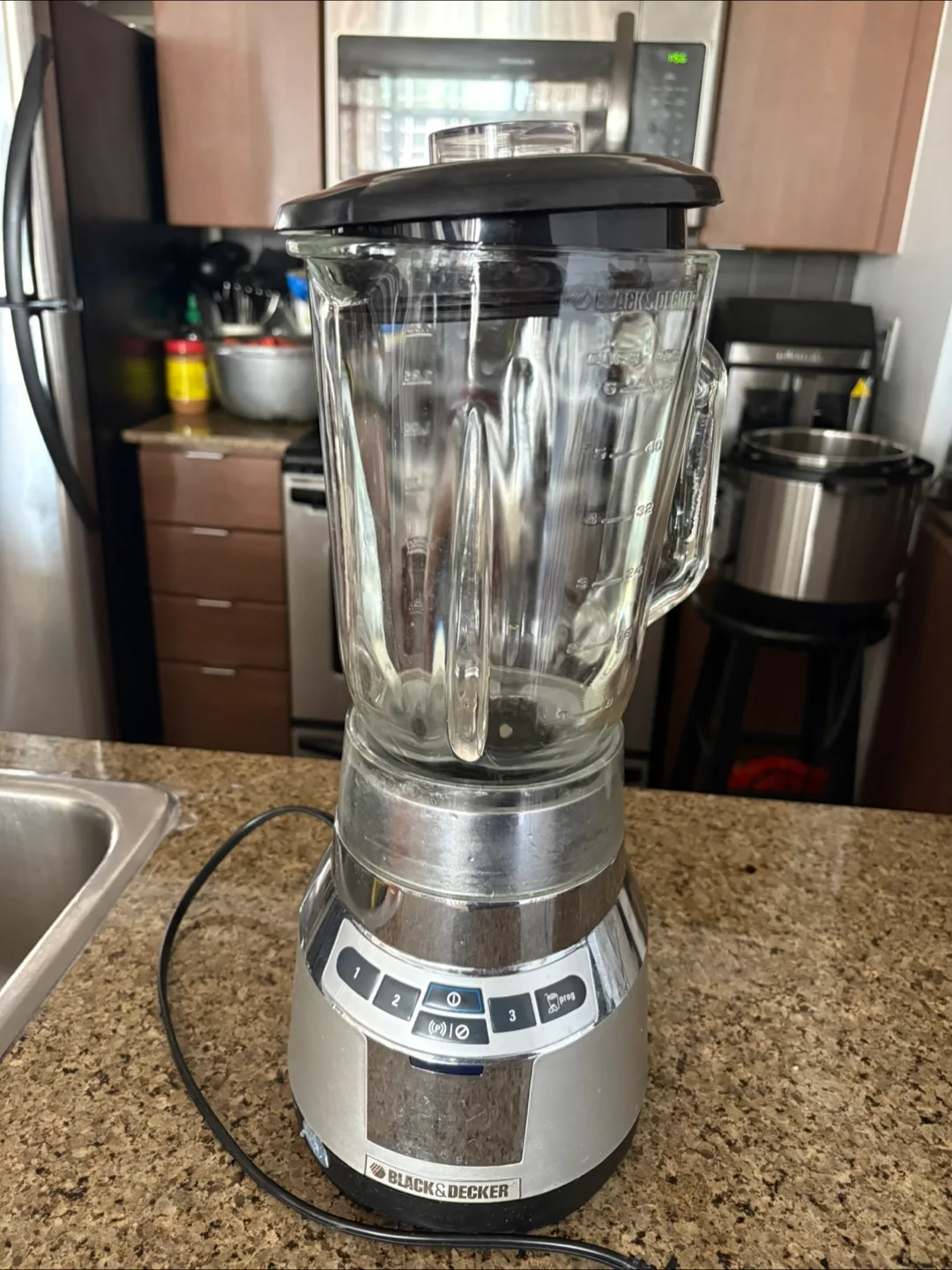 Black and Decker Blender thumbnail