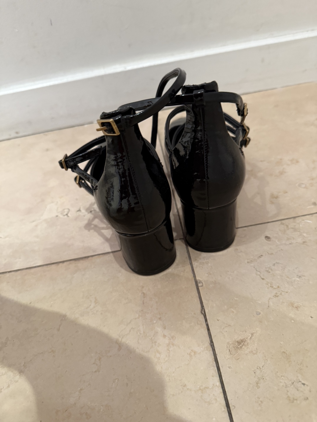 Zara Black Patent Heels - photo 3