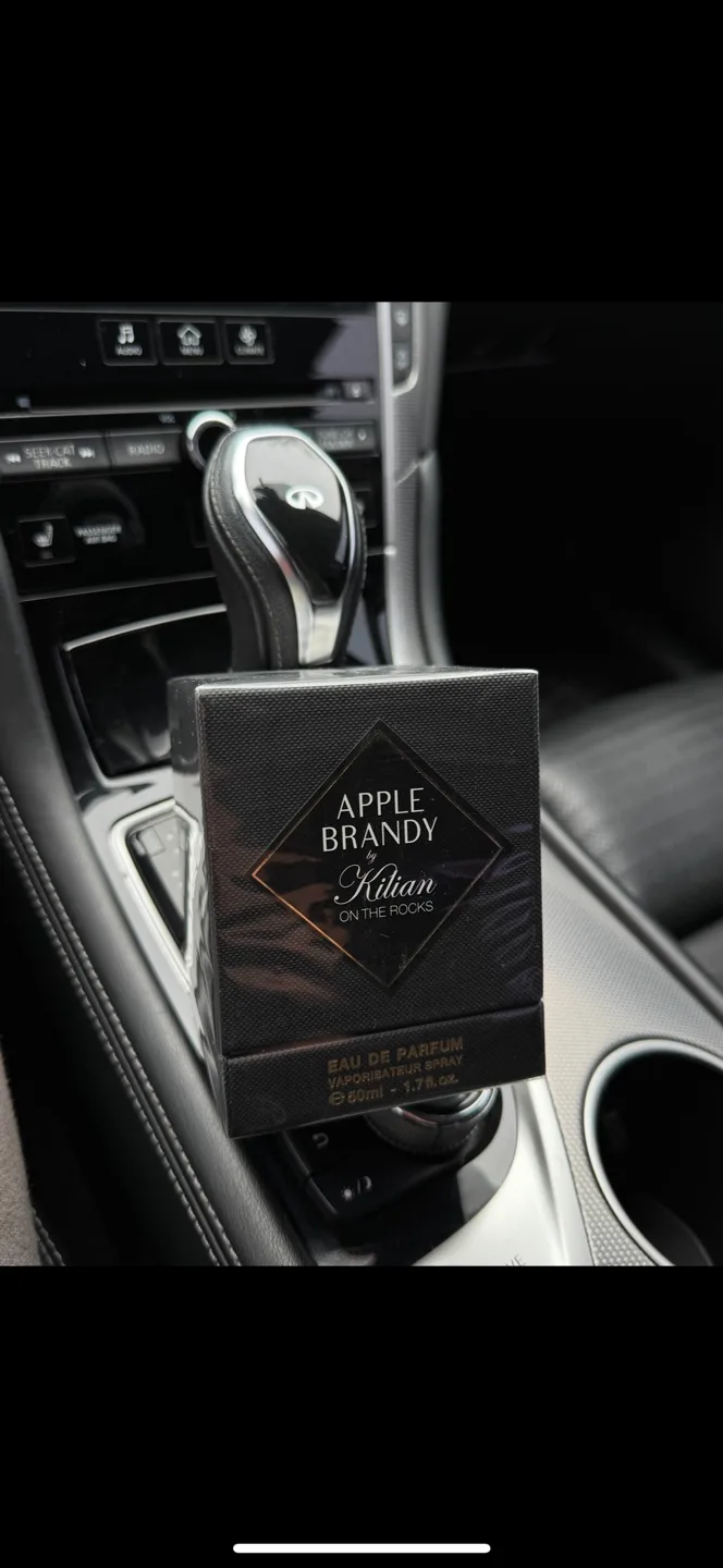 Kilian Apple Brandy Eau De Parfum thumbnail