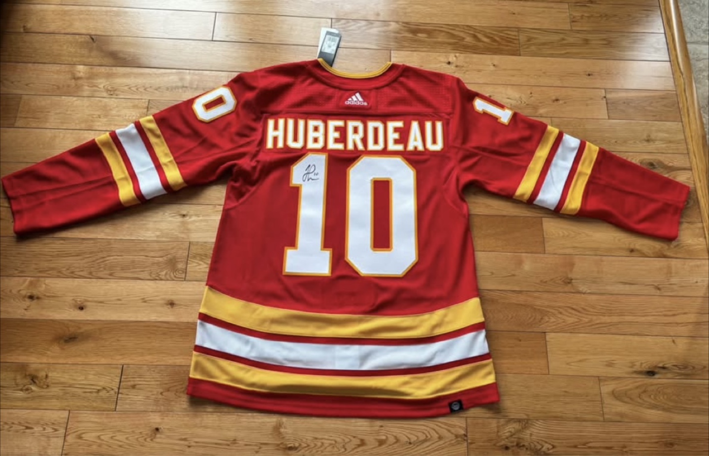 Jonathan Huberdeau Autographed Flames Jersey-size 52-Brand New - photo 2