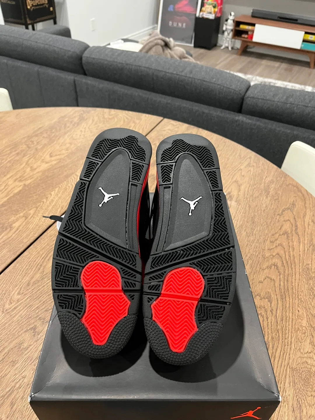 Jordan 4 Red Thunder Size 11.5 image indicator(6)