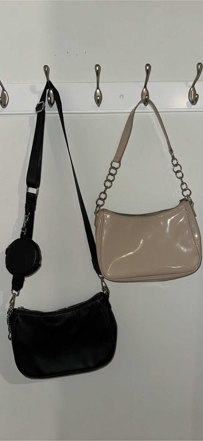 2 H&M bags