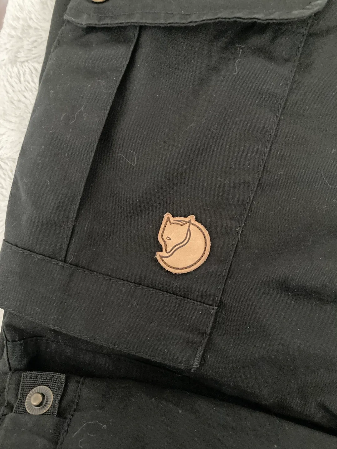 Fjallraven Black Cargo Pants image indicator(3)
