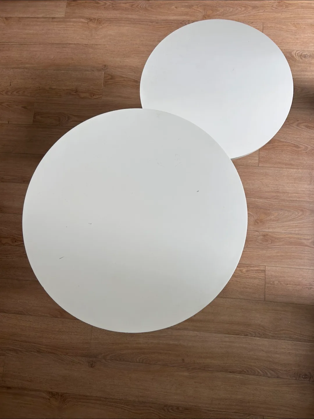 Set of Two Round Nesting Tables image indicator(2)