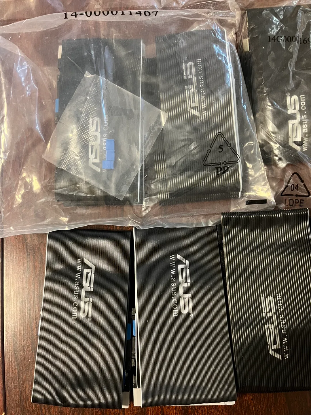 11 Floppy Drive Ribbon Cables image indicator(2)