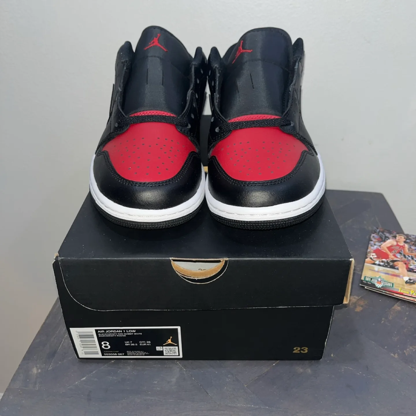 Air Jordan 1 Low - Size 8 thumbnail