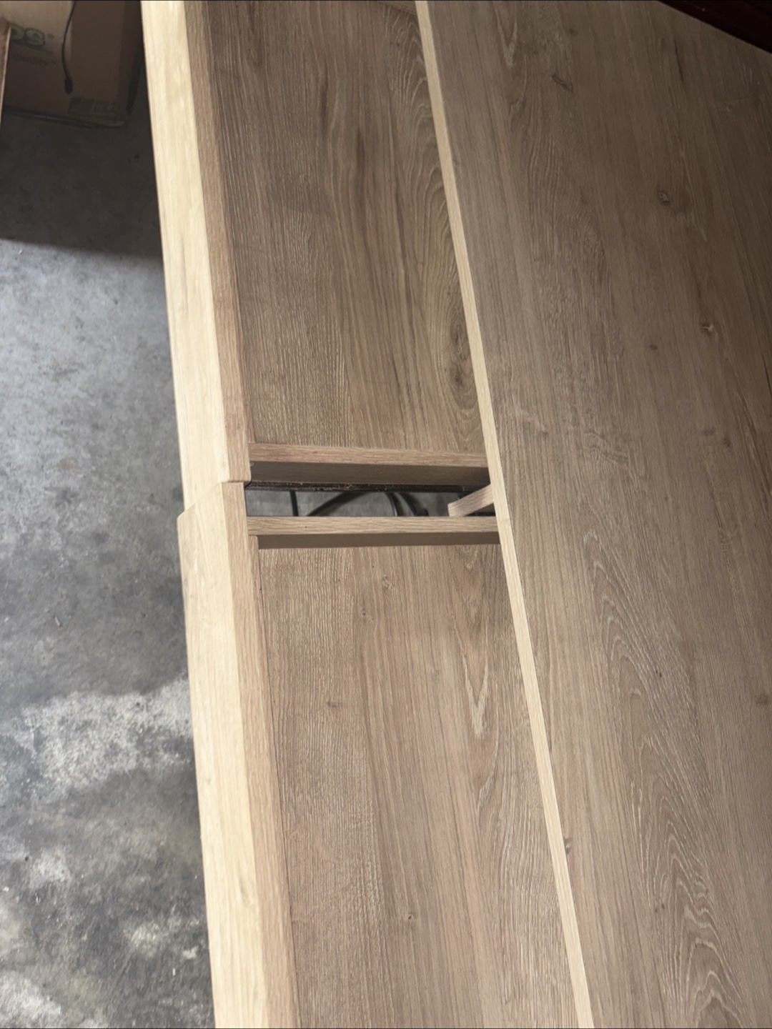 Wood desk with power supply - photo 3