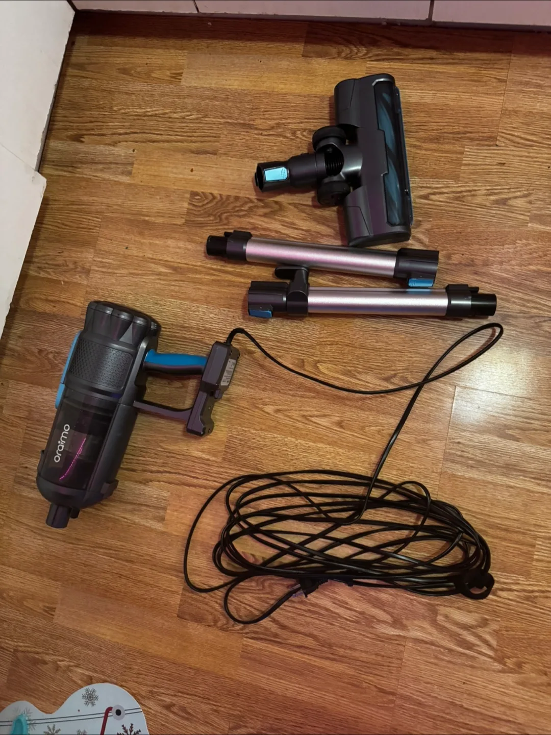 Oraimo Corded Stick Vacuum thumbnail