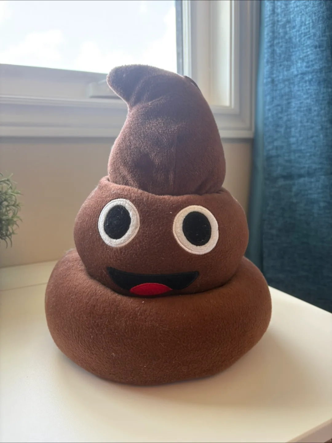 Plush Emoji Poop thumbnail