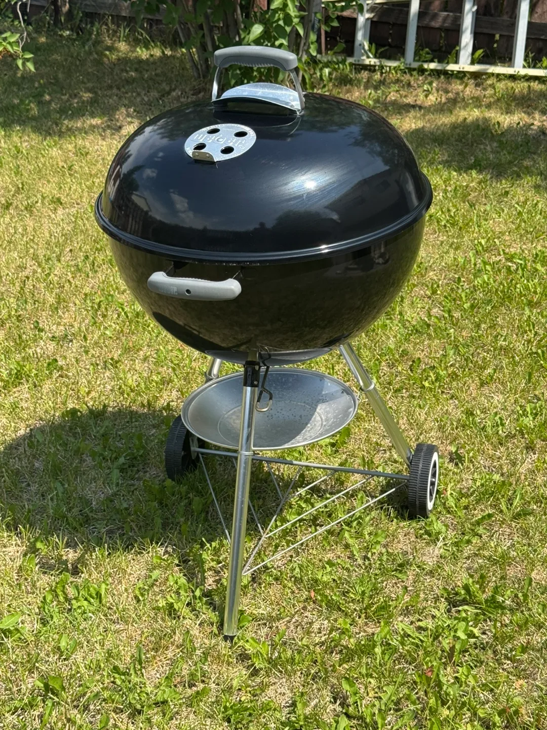 Weber Kettle Charcoal Barbecue 💚🥕 (never used) thumbnail