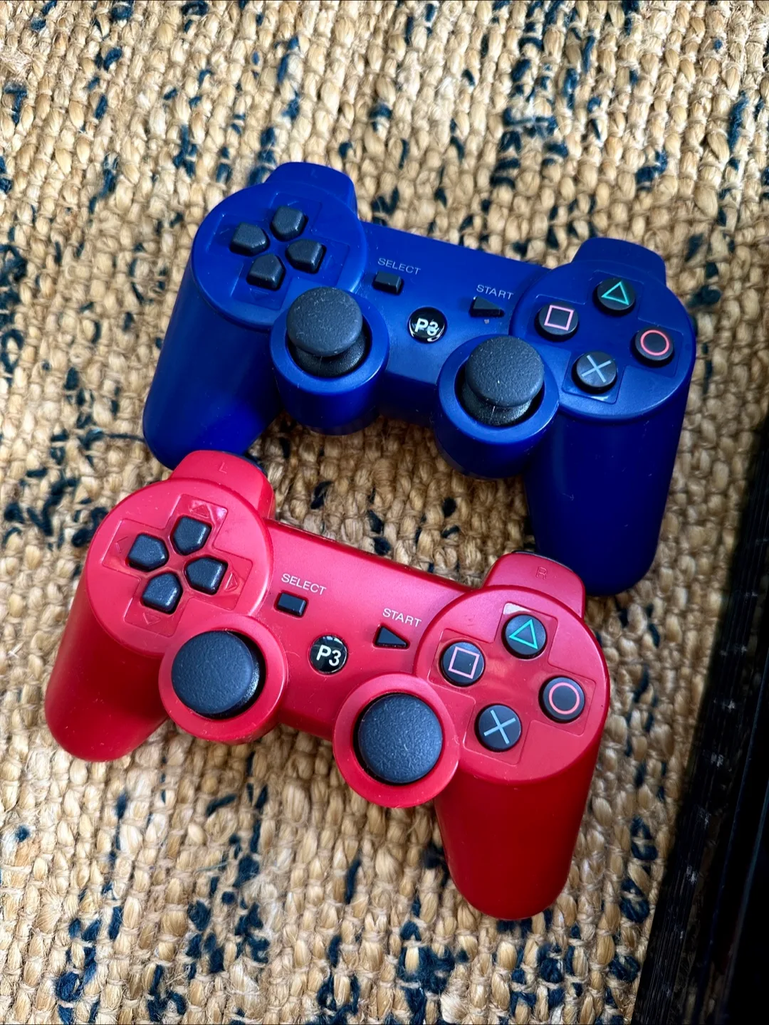 PlayStation 3 Console Bundle image indicator(2)