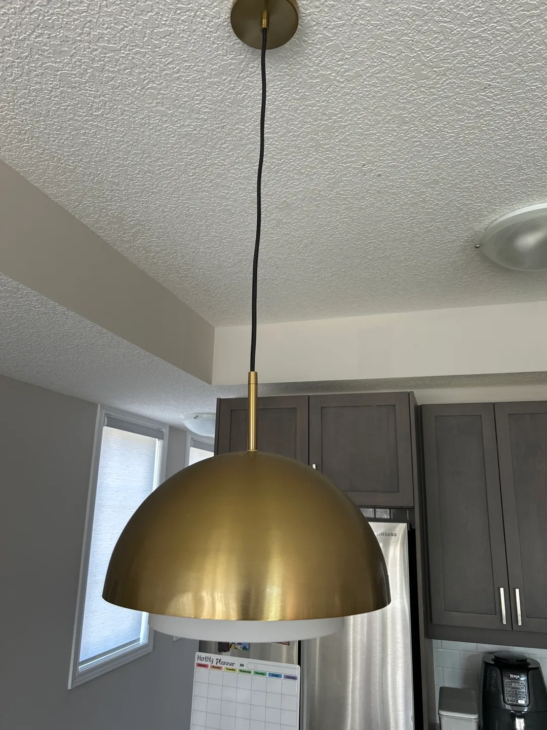 2 Modern Gold Pendant Lamps image indicator(2)