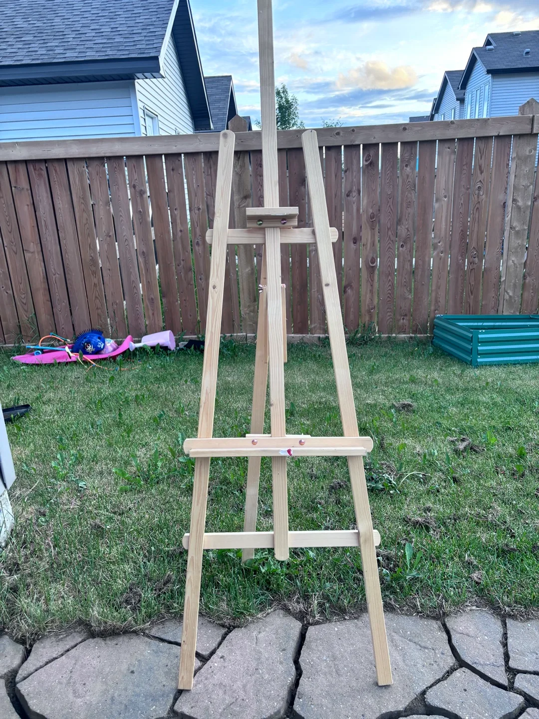 Wooden Artist Easel thumbnail