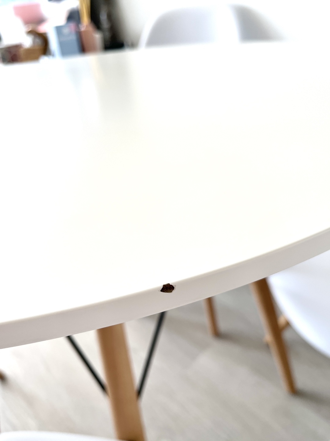 Round Dining Table Set (5 pieces) - photo 4