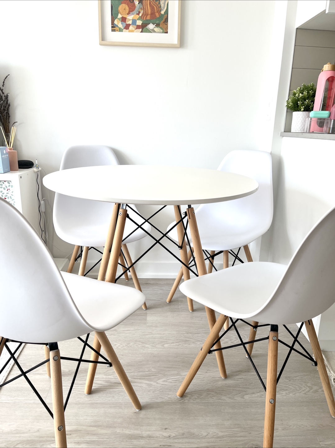Round Dining Table Set (5 pieces)