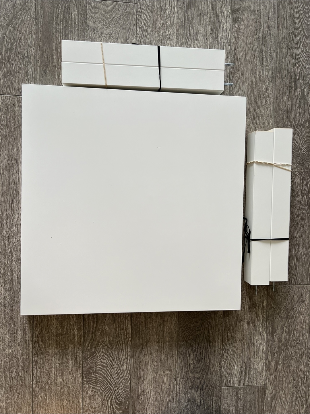 White side Table