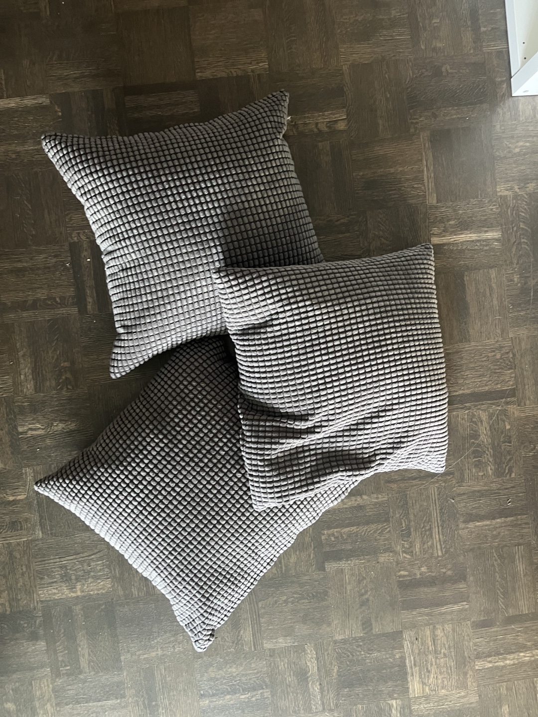 🫂 Set of 3 Brown Textured Square Throw Pillows