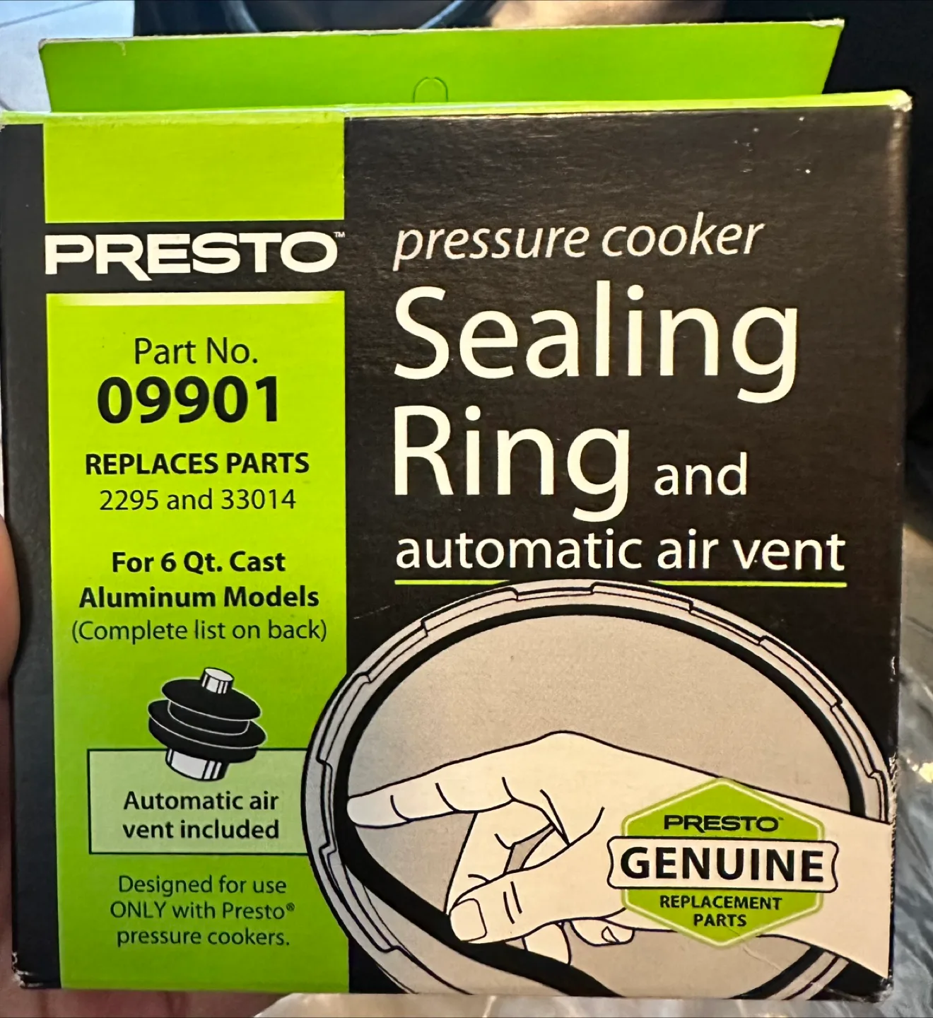 Presto Pressure Cooker Sealing Ring and Automatic Air Vent thumbnail