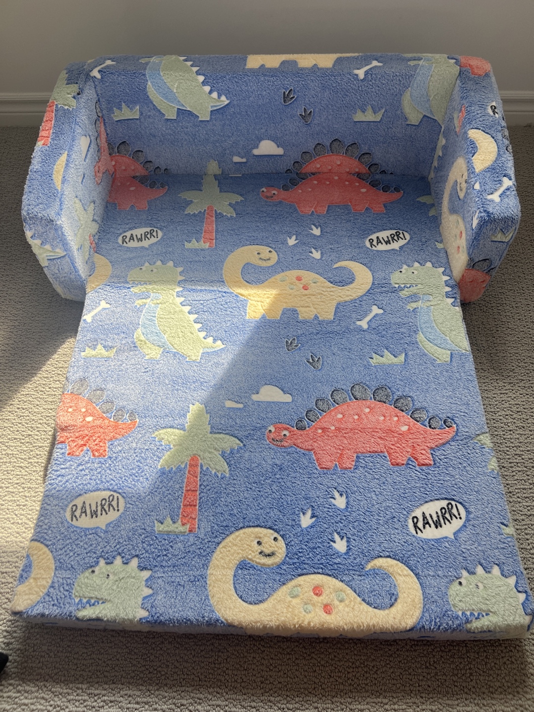 Child's Foldable Dinosaur Couch - photo 3