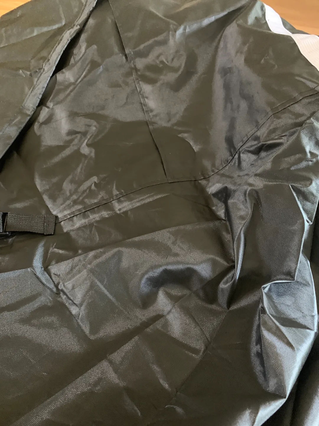 Black Waterproof Cover image indicator(3)