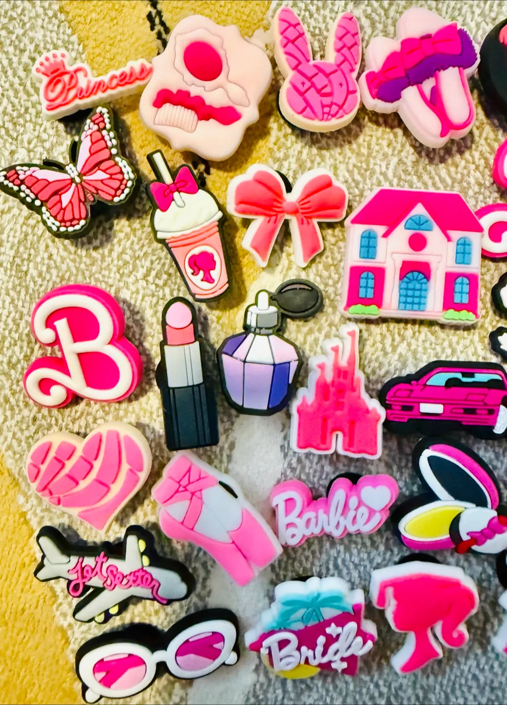 Shoe Charms Assortment, brand new image indicator(9)