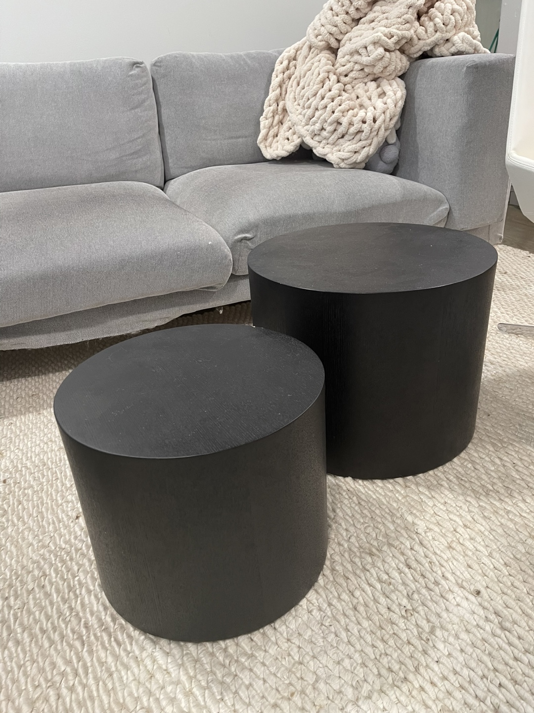 Black Round Coffee Tables - photo 2