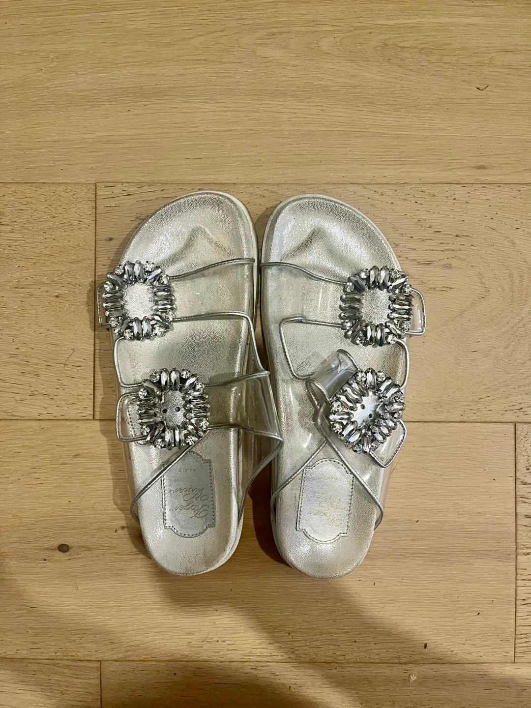 Silver flat Sandals thumbnail