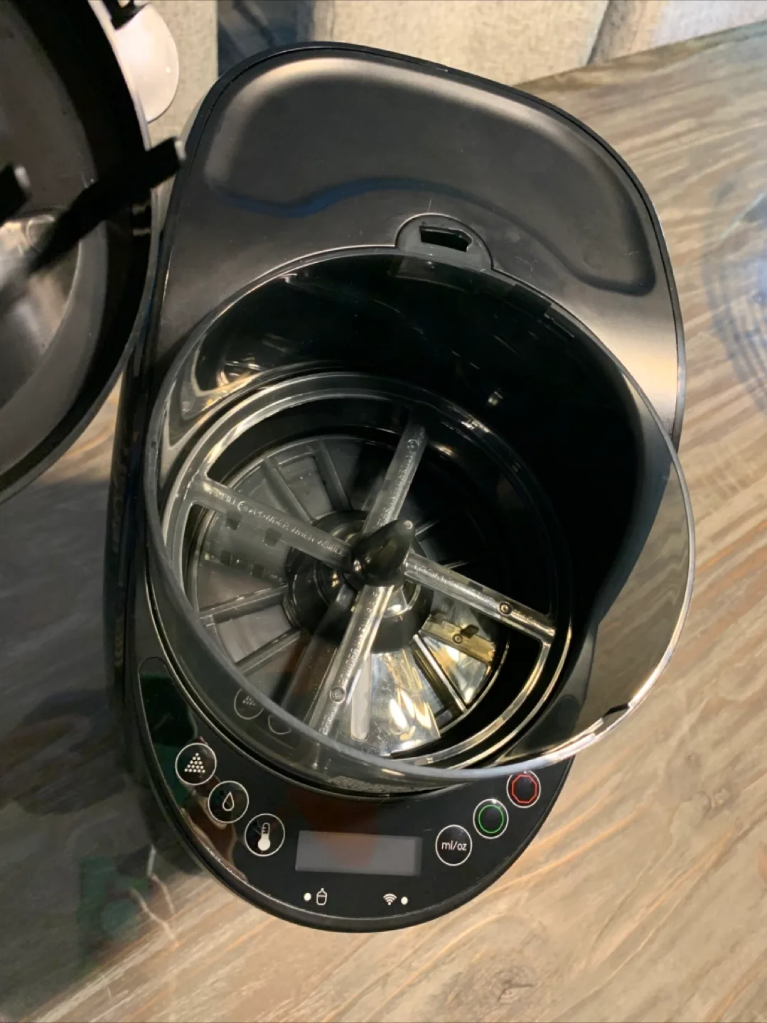 Baby Brezza Formula Dispenser image indicator(9)