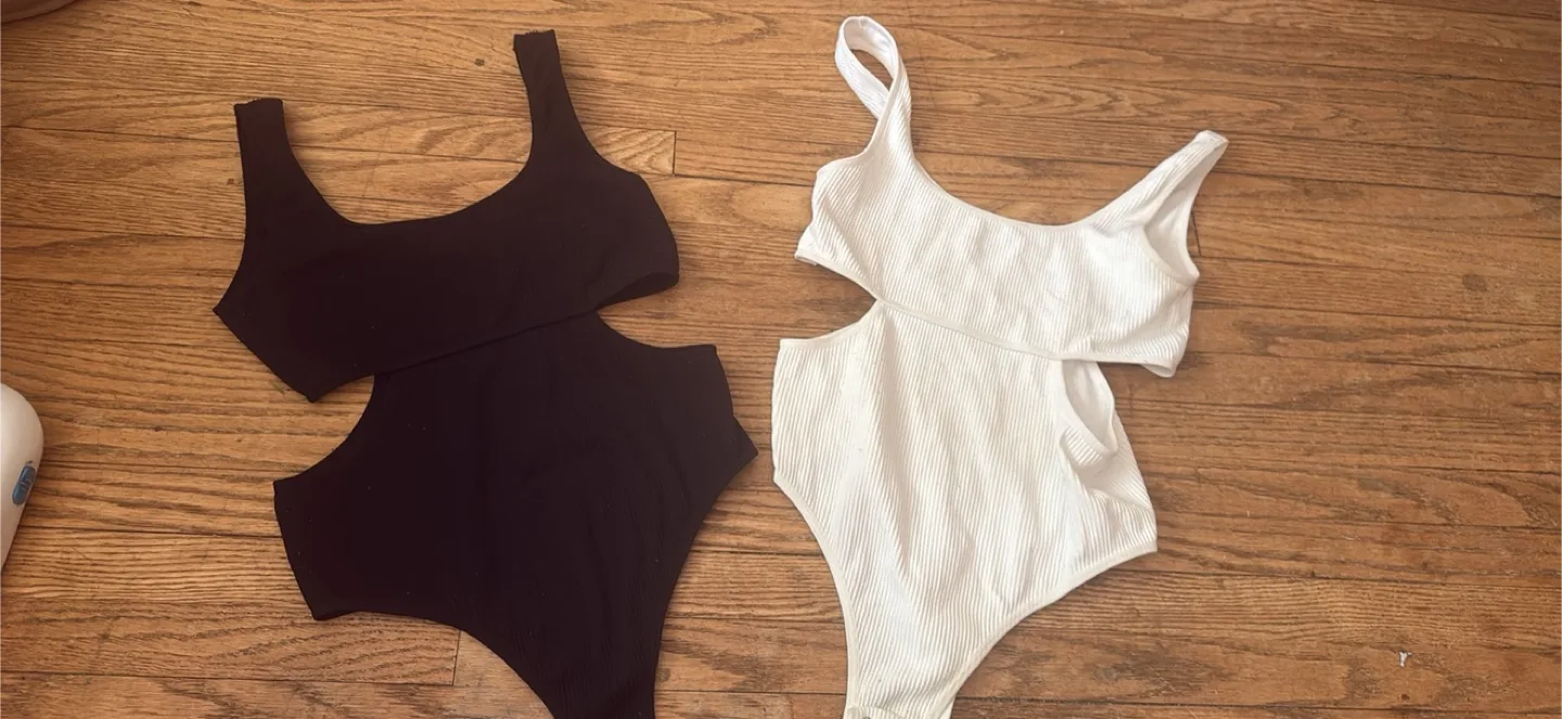 Garage bodysuits size medium thumbnail