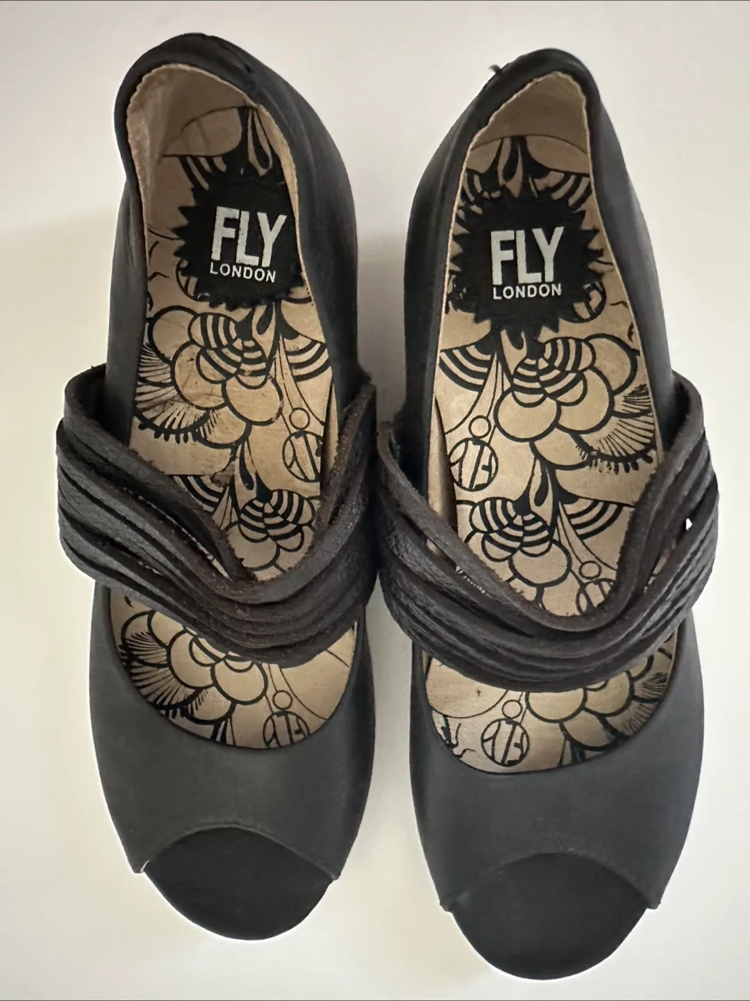 Fly London Black Peep Toe Flats size 5 / EU 36 image indicator(4)